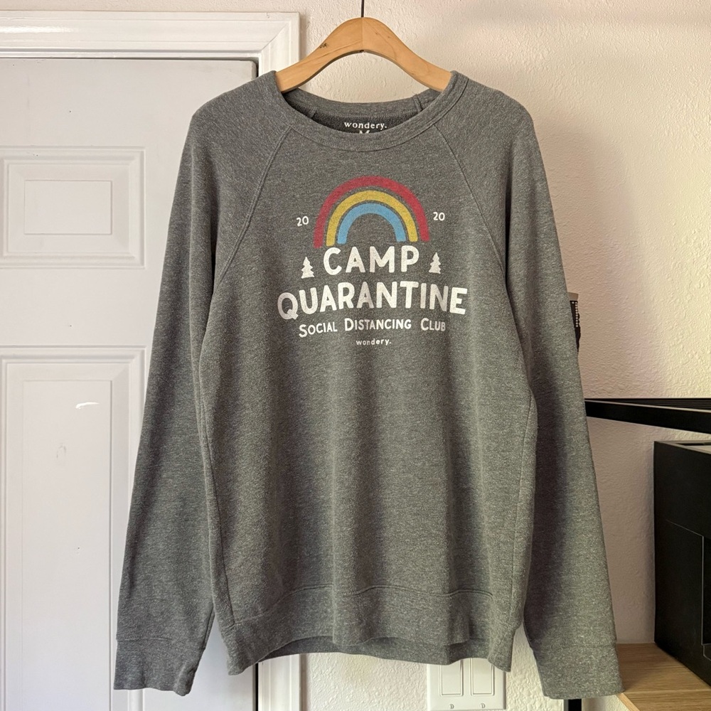 WONDERY heather grey crew neck raglan graphic long sleeve pullover sweater